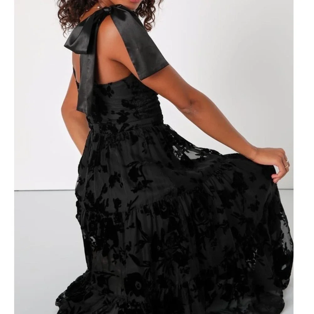 NWT Lulus Sweet Essence Black Floral Burnout‎ Velvet Tie-Strap Midi Dress XL